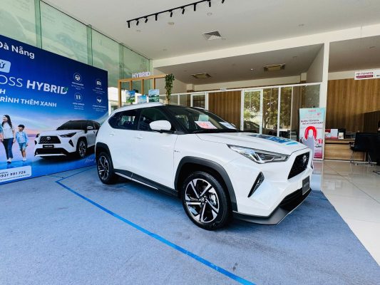 toyota yaris cross đà nẵng